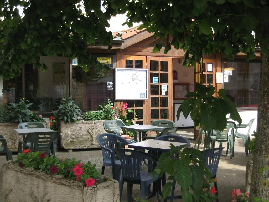 Hôtel des Voyageurs Saint-Anthème